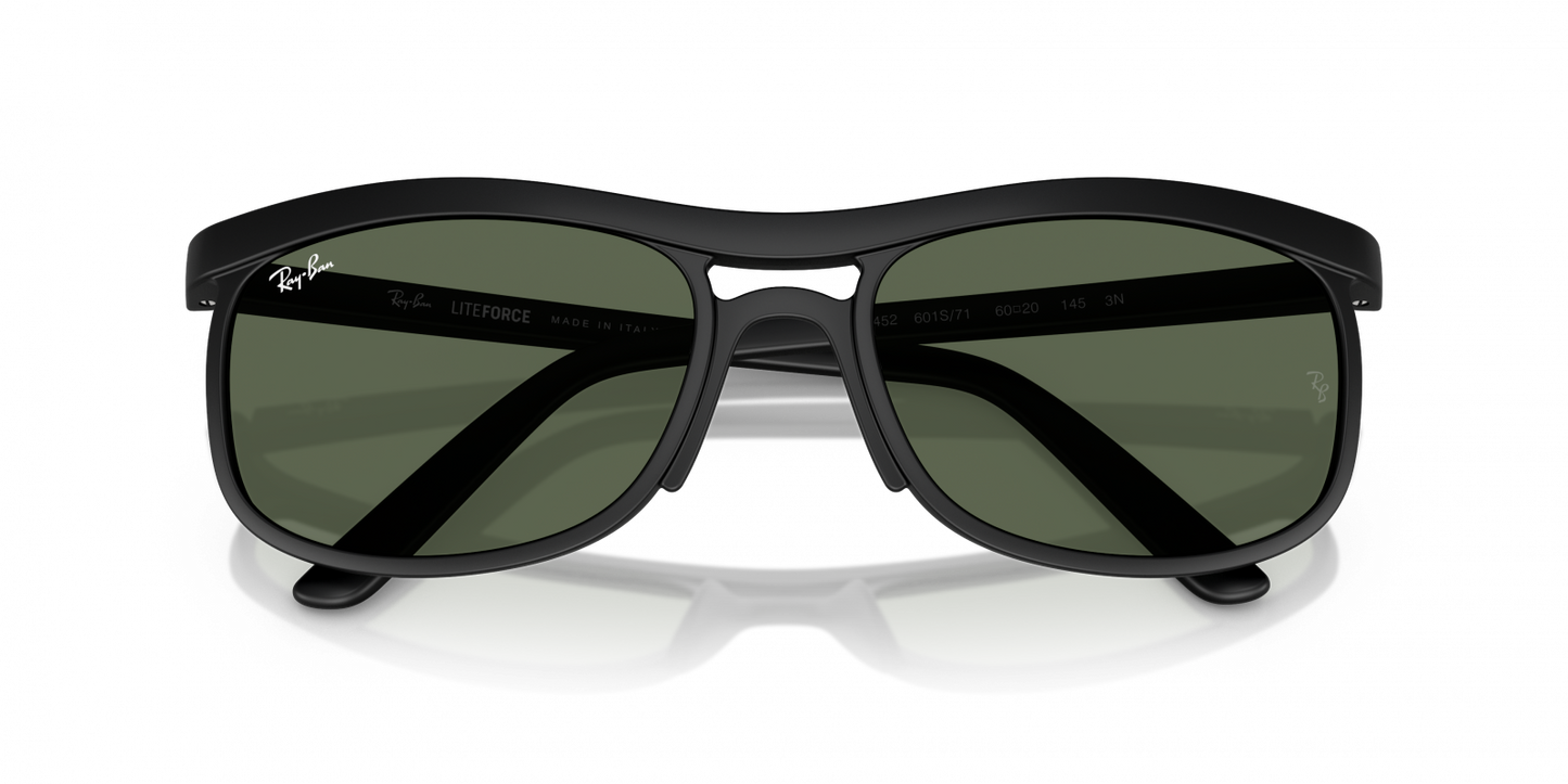 Ray Ban RB4452 601S71
Rivenditore autorizzato Ray Ban®