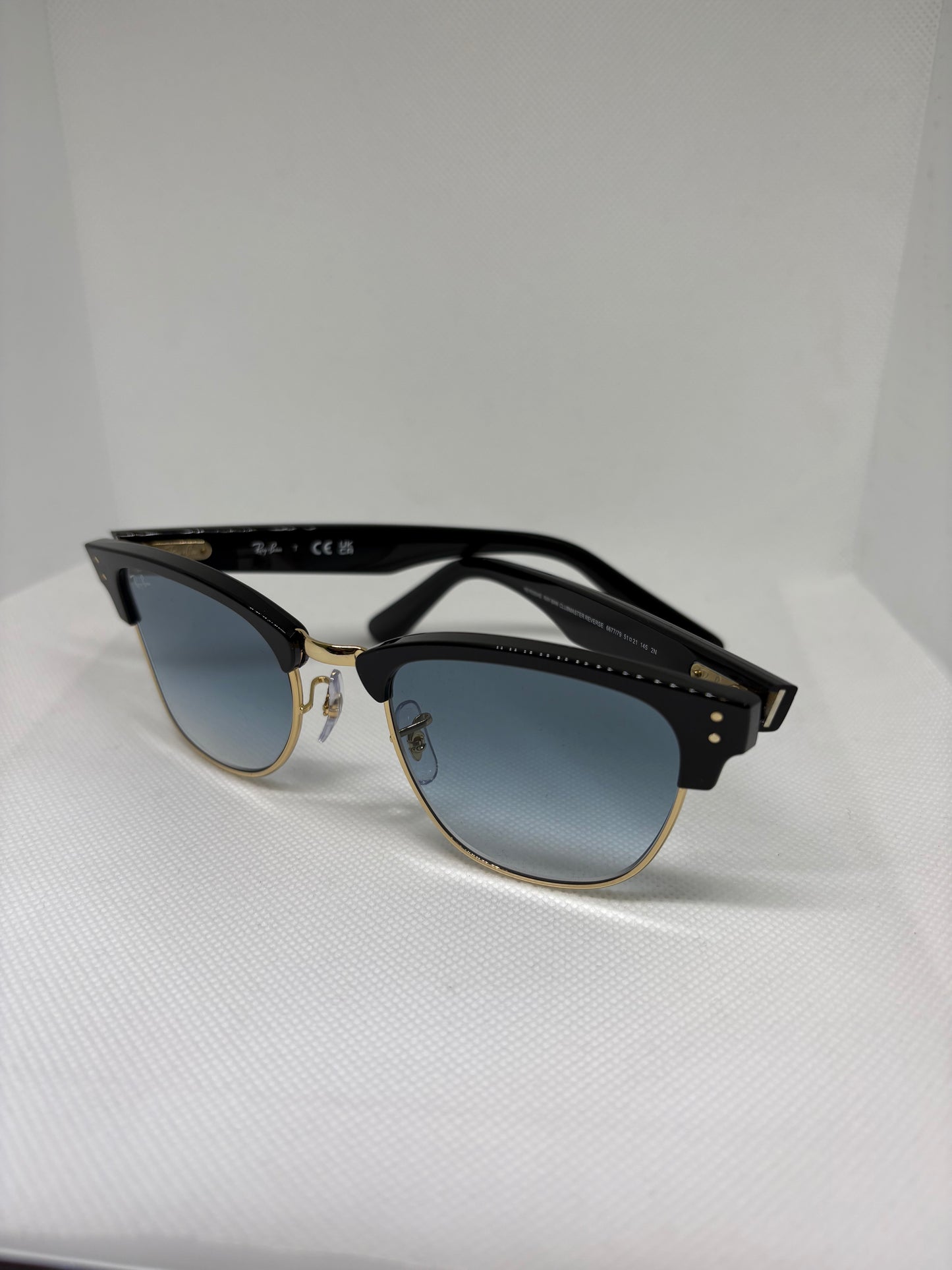 Rayban  R0504 club master reverse